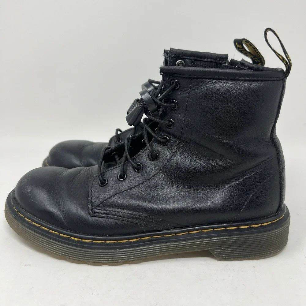 Dr Doc Martens Big Kids Youth Sz 3 Black Leather Combat‎ Boots 1460 J UK 2 EU 34